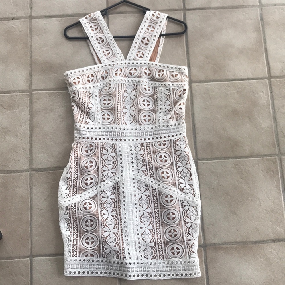 Missguided lace dress size 6